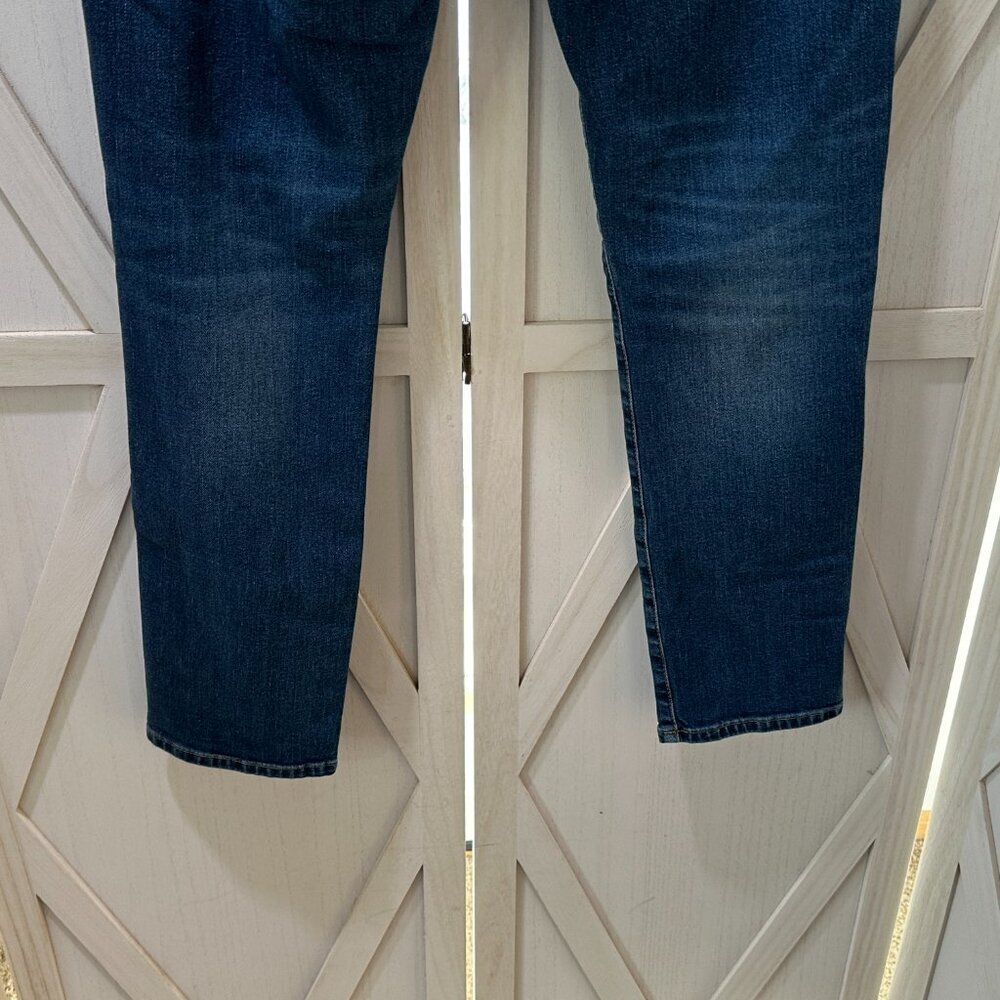 Frame Le Garcon Eaton Distressed Straight Leg Jeans - Picture 10 of 10